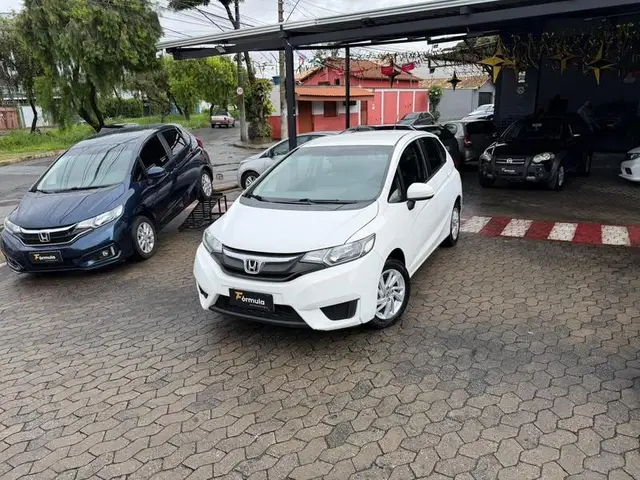 Carro Honda Fit 2017 1.5 16v LX CVT (Flex)