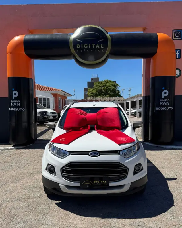 Carro Ford EcoSport 2014 Ecosport Freestyle 1.6 16V (Flex)