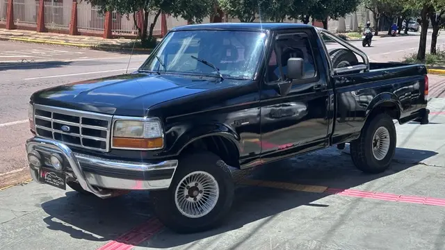 Carro Ford F-1000 1997 F1000 XLT Turbo 4x2 2.5 (Cab Simples)