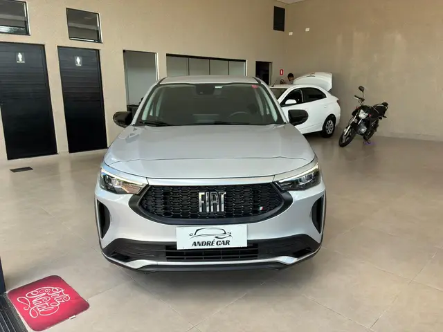 Carro Fiat Fastback 2025 Audace