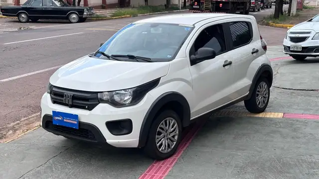 Carro Fiat Mobi 2024 Like 1.0