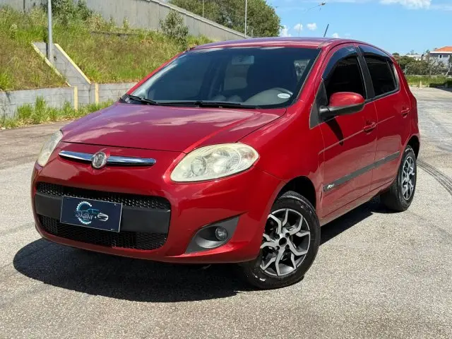 Carro Fiat Palio 2014 Attractive 1.4 8V (Flex)