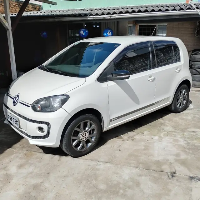 Carro Volkswagen Up! 2017 1.0 12v E-Flex Run