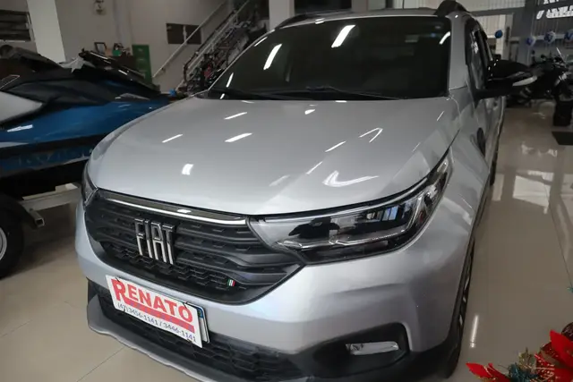 Carro Fiat Strada 2025 Volcano 1.3 Flex 8V CD Aut.