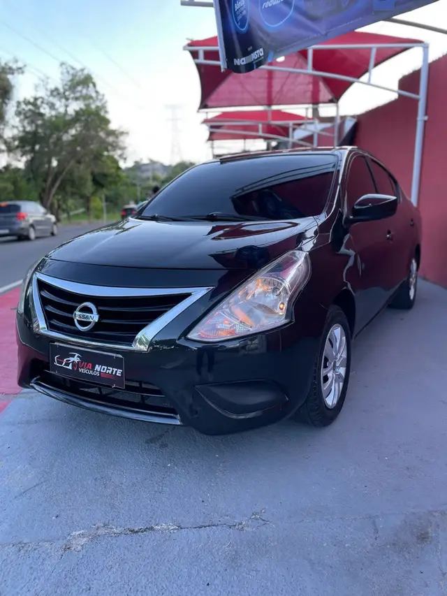 Carro Nissan Versa 2016 1.0 12V (Flex)