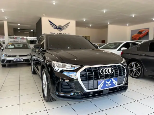 Carro Audi Q3 2021  Prestige 1.4 TFSI S-Tronic (Aut) (Flex)