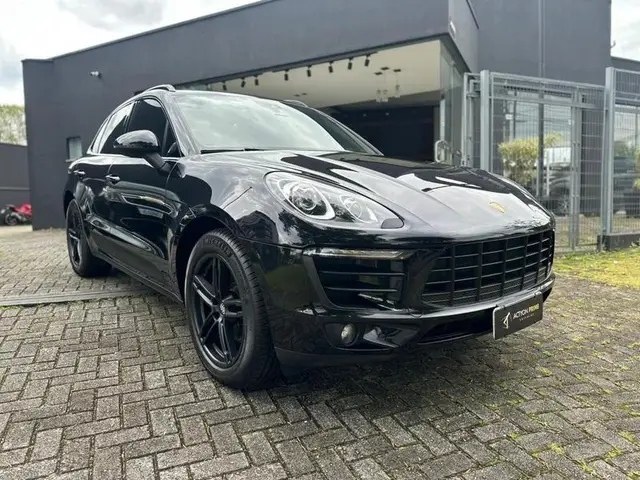 Carro Porsche Macan 2017 2.0 PDK 4WD