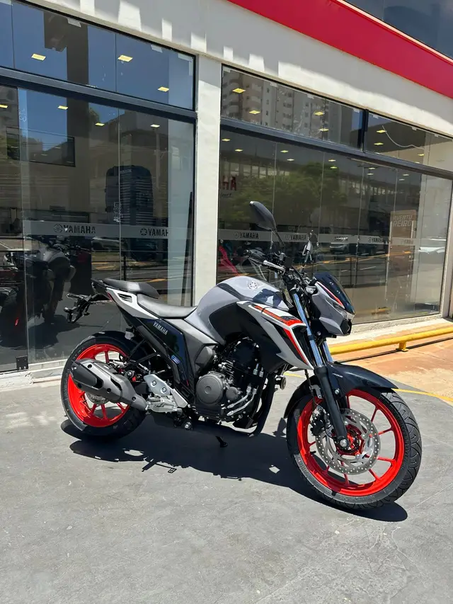 Moto Yamaha Fazer FZ25 2026 Connected