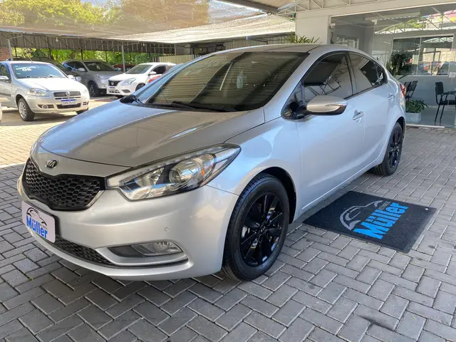 Carro Kia Cerato 2014 SX 1.6 (Aut) (Flex)