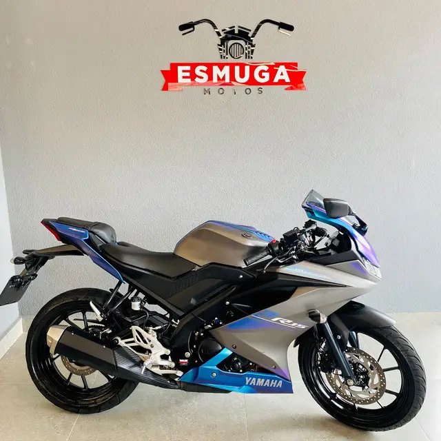 Moto Yamaha YZF R15 2025 ABS