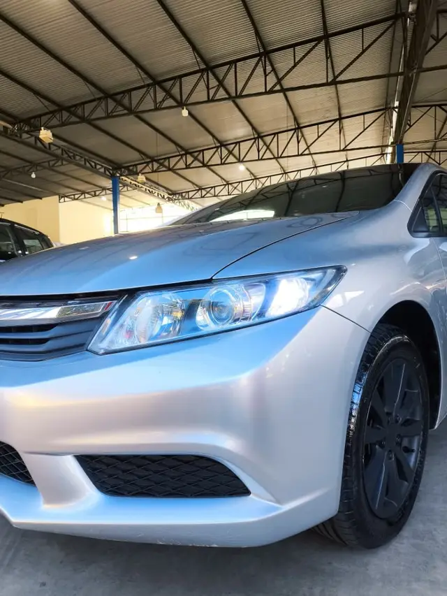 Carro Honda Civic 2014 New  LXS 1.8 16V i-VTEC (Flex)