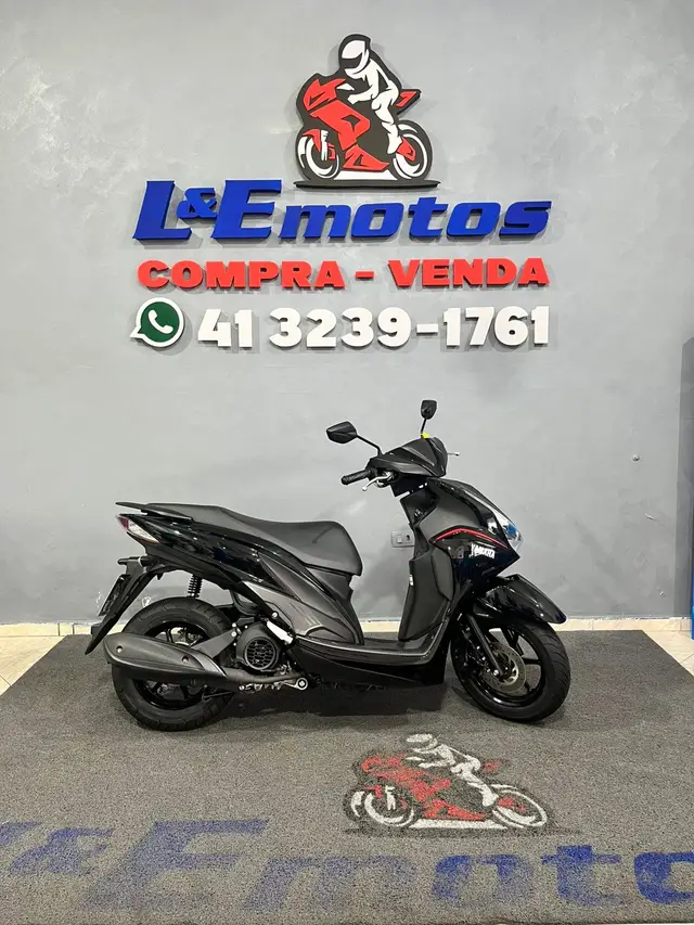 Moto Yamaha Fluo 2026 Hybrid Connected