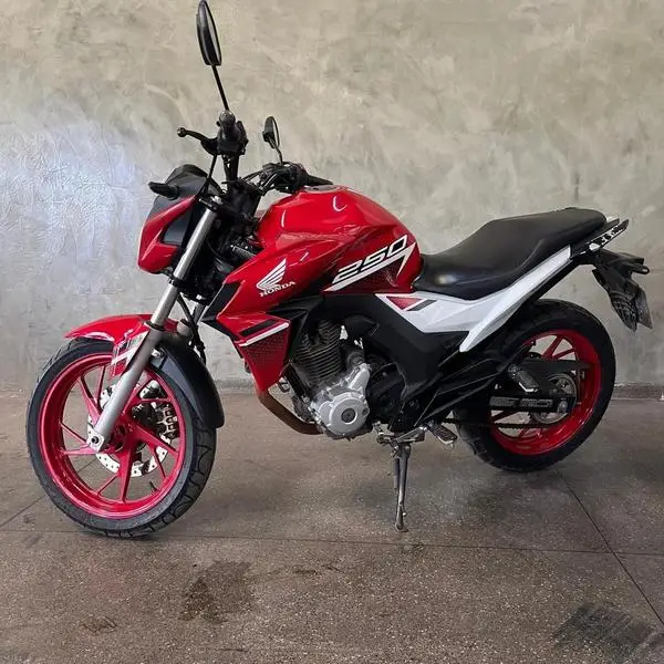 Moto Honda CB 250F Twister 2022 (CBS)