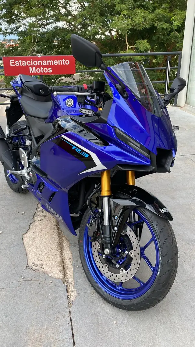 Moto Yamaha YZF R3 2026 Connected