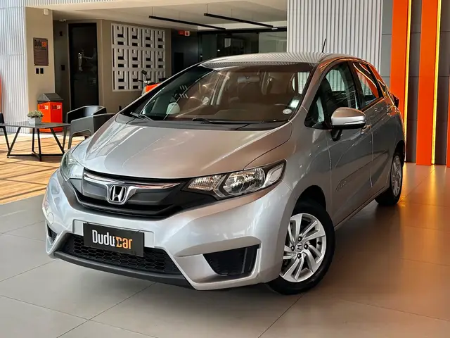 Carro Honda Fit 2016 1.5 16v LX CVT (Flex)