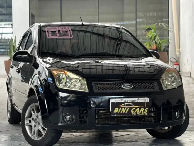 Carro Ford Fiesta Hatch 2009 1.6 (Flex)