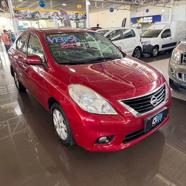 Carro Nissan Versa 2014 1.6 16V S (Flex)