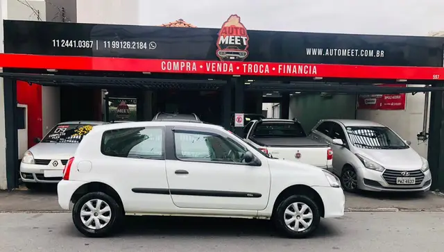 Carro Renault Clio 2015 Authentique 1.0 16V (Flex) 2p