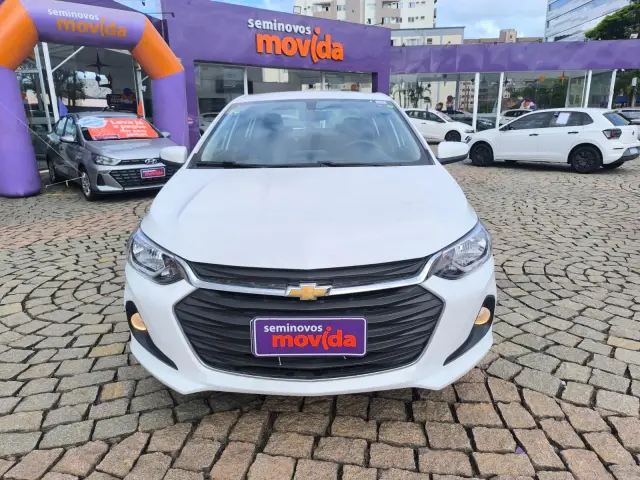 Carro Chevrolet Onix Plus 2024 LT 1.0 Turbo