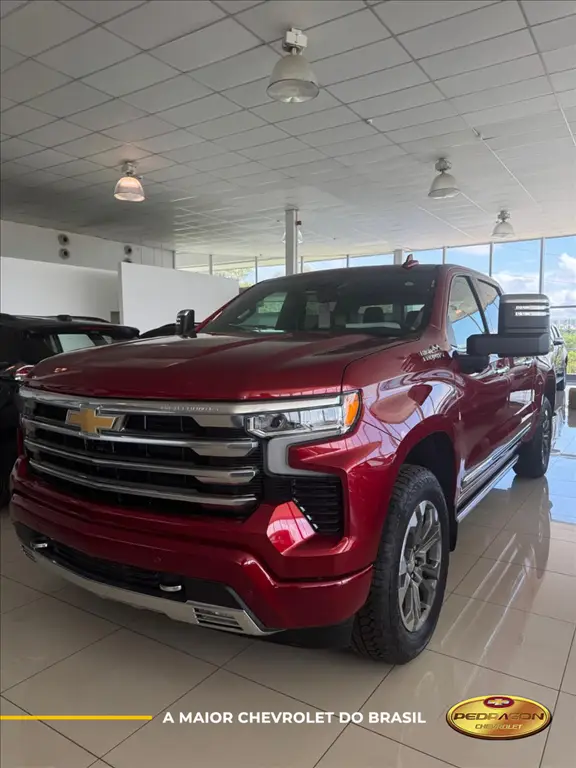 Carro Chevrolet Silverado 2026 High Country 5.3