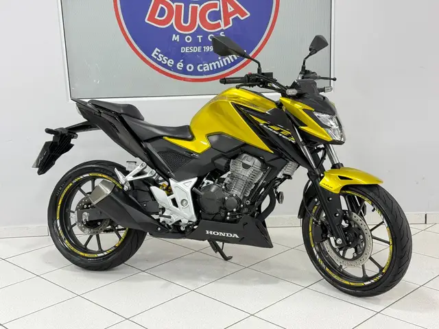Moto Honda CB 300F Twister 2023 (ABS)