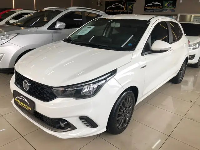Carro Fiat Argo 2018 Precision 1.8 E.Torq AT6 (Flex)