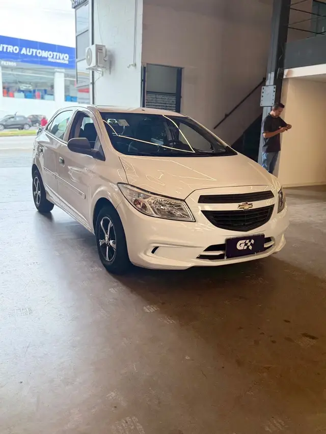 Carro Chevrolet Onix 2018 1.0 Joy SPE/4