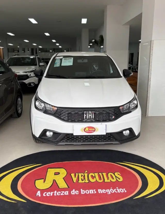Carro Fiat Argo 2025 Endurance 1.3