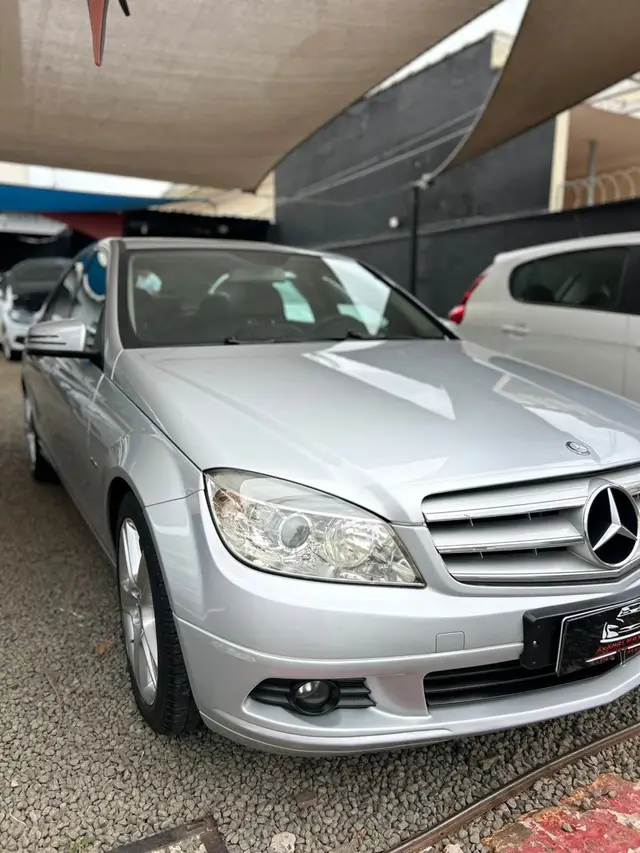 Carro Mercedes-Benz Classe C 2011 C 180 CGI Classic Blue Efficiency