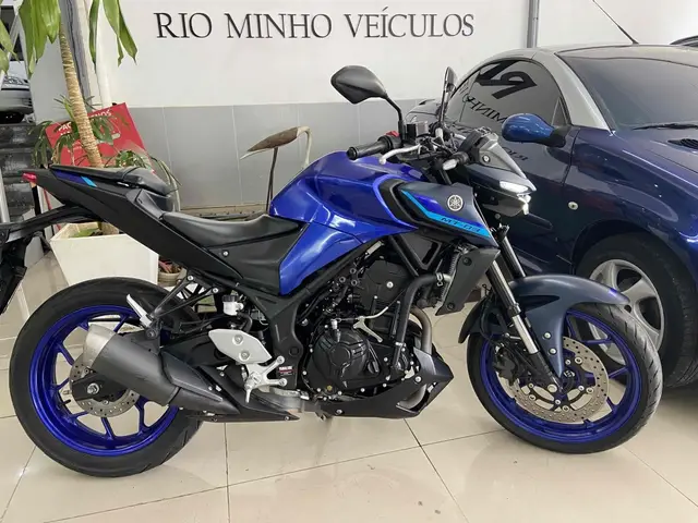 Moto Yamaha MT-03 2023 ABS