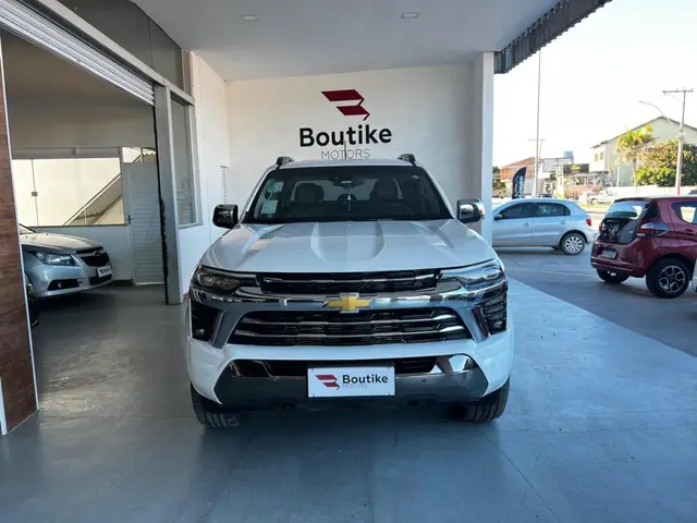 Carro Chevrolet S10 Cabine Dupla 2025 WT 2.8 Turbodiesel AT