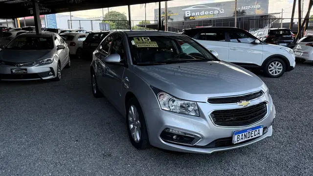 Carro Chevrolet Cruze 2015 LT 1.8 16V Ecotec (Flex)