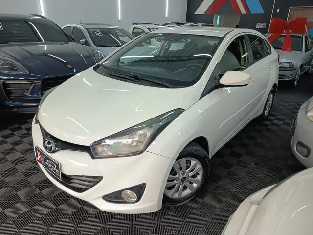 Carro Hyundai HB20S 2014 1.6 Comfort Plus (Flex)