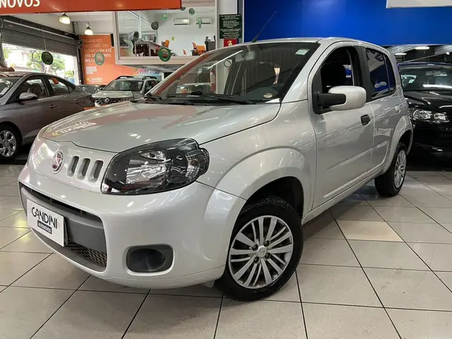 Carro Fiat Uno 2016 Vivace 1.0 8V (Flex) 4p