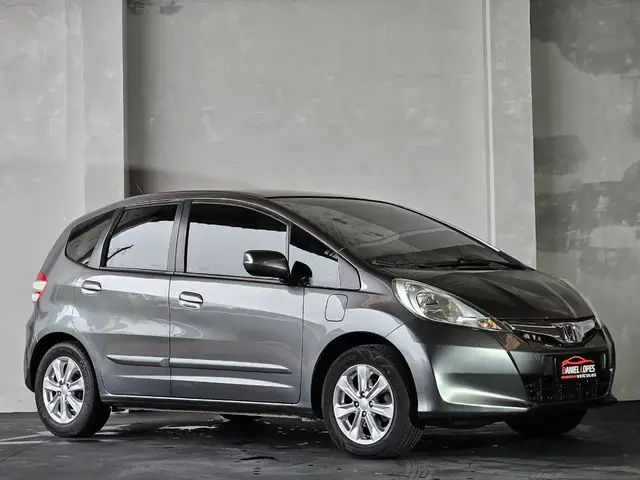Carro Honda Fit 2013 LX 1.4 (flex)
