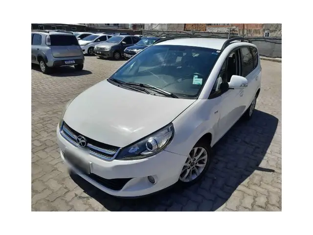 Carro JAC J6 2015 2.0 16V Jet Flex 7S