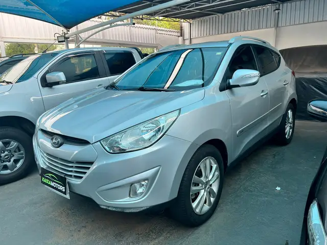 Carro Hyundai ix35 2014 2.0 2WD (Aut) (Flex)