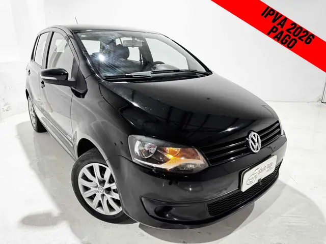 Carro Volkswagen Fox 2014 1.0 TEC (Flex) 4p
