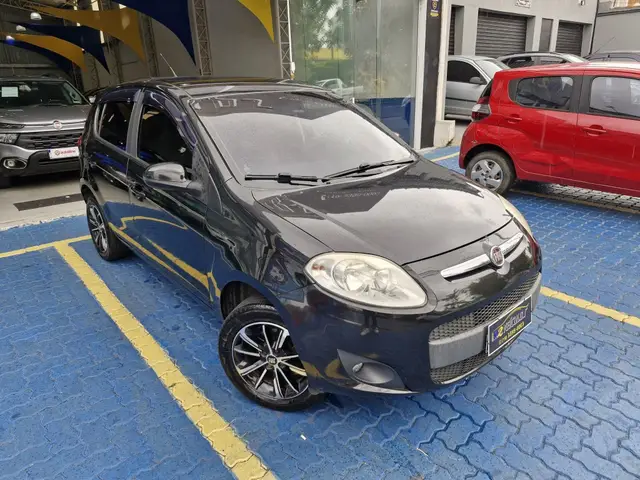 Carro Fiat Palio Weekend 2013 Attractive 1.4 8V (Flex)