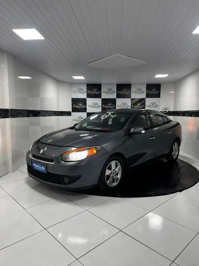 Carro Renault Fluence 2013 2.0 16V Dynamique (Aut) (Flex)