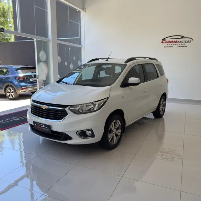 Carro Chevrolet Spin 2024 Premier 1.8 (Aut.)