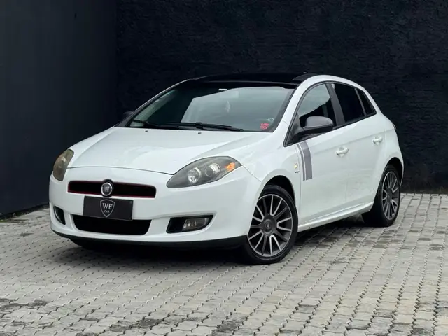 Carro Fiat Bravo 2013 Sporting 1.8 16V Dualogic (Flex)