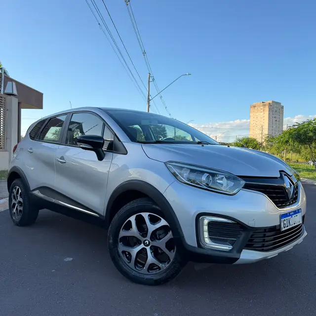 Carro Renault Captur 2019 Zen 1.6 16v SCe CVT (Flex)