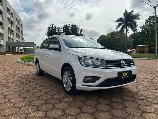 Carro Volkswagen Voyage 2022 1.6