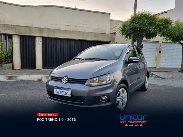 Carro Volkswagen Fox 2016 1.0 MPI Trendline (Flex)