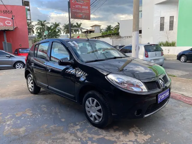 Carro Renault Sandero 2011 Expression 1.0 16V (flex)