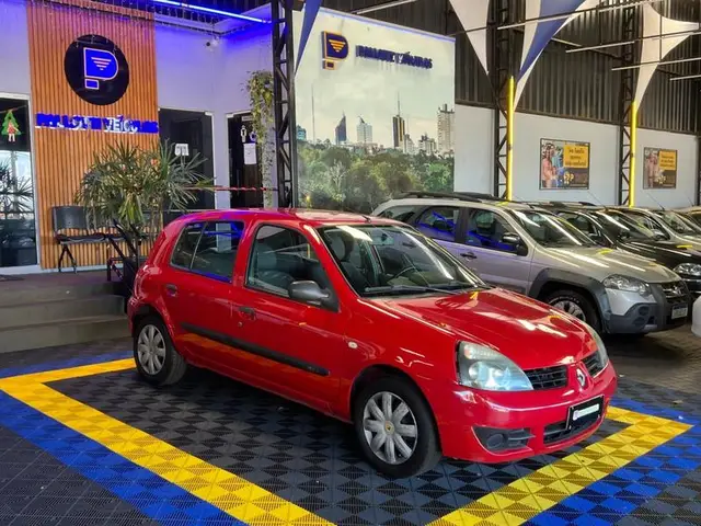 Carro Renault Clio 2011 Hi-Flex 1.0 16V