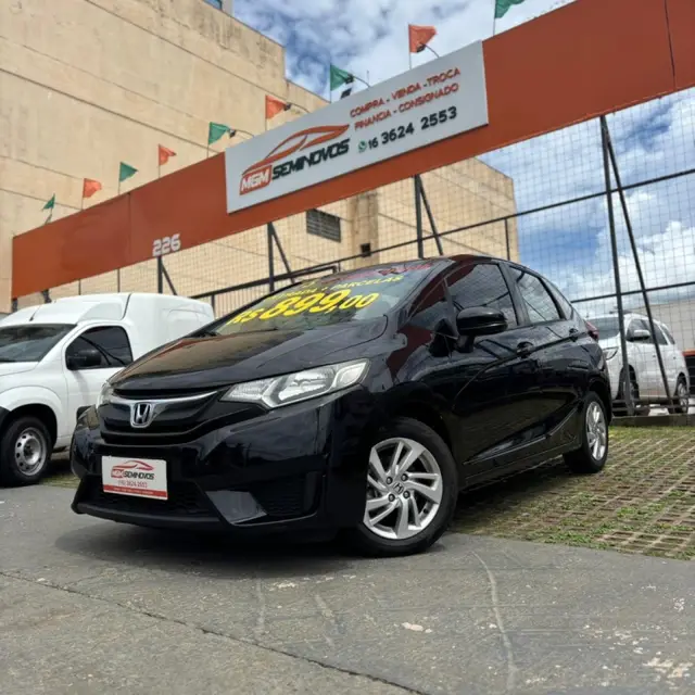 Carro Honda Fit 2015 1.5 16v LX (Flex)