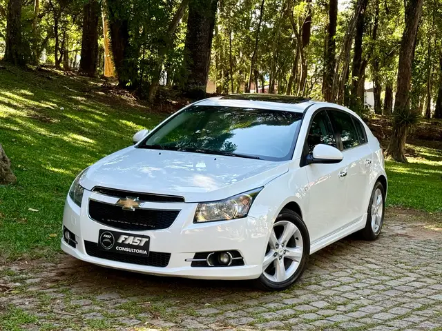 Carro Chevrolet Cruze Sport6 2014 LTZ 1.8 16V Ecotec (Aut) (Flex)