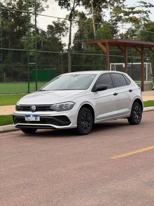 Carro Volkswagen Polo 2024 Track 1.0 Flex 12V 5p